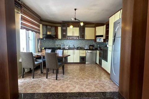 Apartment for sale in Mersin, Turkey, 3 bedrooms, 200m2, No. 153272 – photo 3