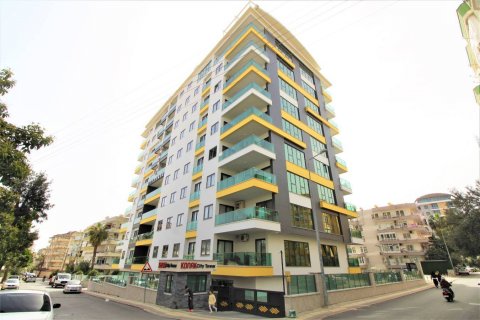 2+1 Apartment in Alanya, Antalya, Turkey No. 135075