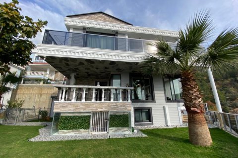Продажа виллы  в Тепе, Аланье, Анталье, Турция 4+1, 220м2, №116285 – фото 11