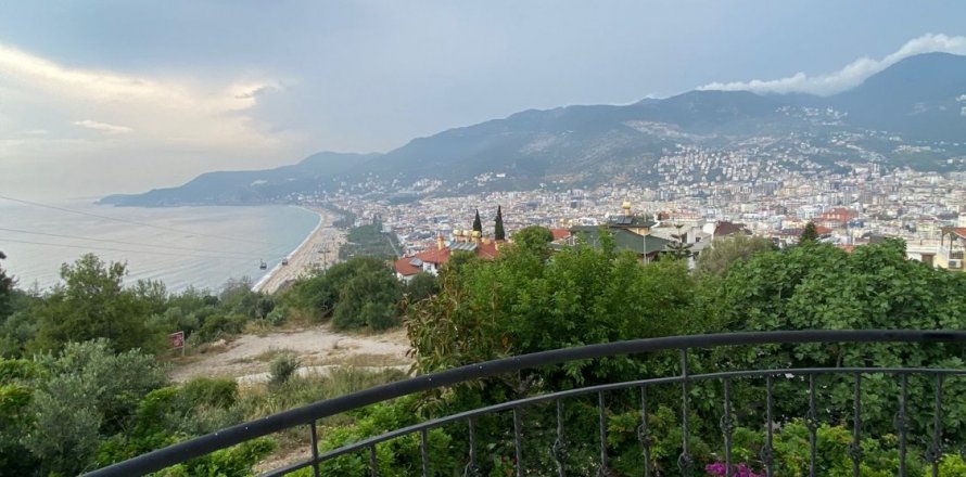 3+1 Lejlighed  i Alanya, Antalya, Tyrkiet Nr. 144691