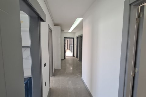 3+1 Wohnung in Kusadasi, Aydin, Türkei Nr. 113925 - 14
