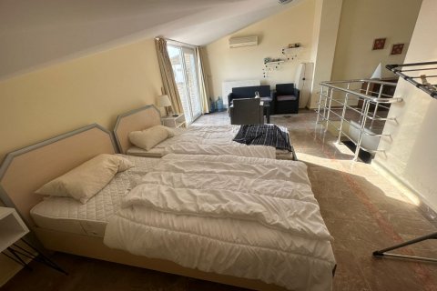 آپارتمان در Tosmur،  Alanya ، ترکیه 4 خوابه ، 180 متر مربع.  شماره 131324 - 16