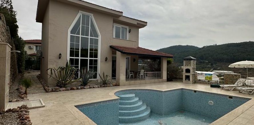 4+1 Villa in Kargicak, Alanya, Antalya, Turkey No. 118074