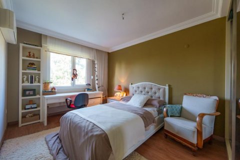 2+1 Wohnung in Kusadasi, Aydin, Türkei Nr. 134852 - 10