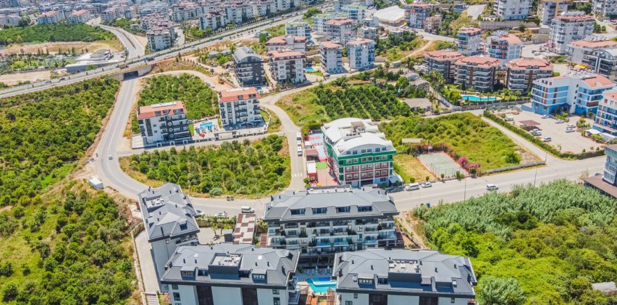 3+1 Lägenhet i Oba, Antalya, Turkiet Nr. 132060