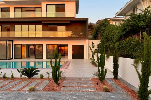Villa for sale  in Oludeniz, Fethiye, Mugla, Turkey, 4 bedrooms, 330m2, No. 206947 – photo 4