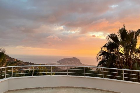 Villa for sale in Tepe, Alanya, Antalya, Turkey, 3 bedrooms, 225m2, No. 117573 – photo 15