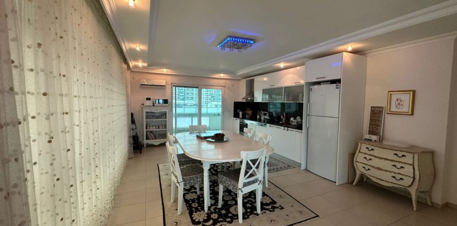 4+2 Leilighet  i Cikcilli, Antalya, Tyrkia Nr. 136759
