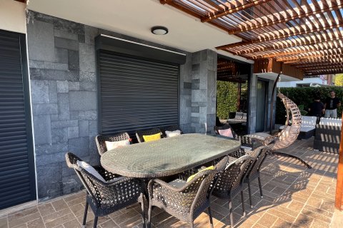 4+1 Villa  i Gocek, Mugla, Tyrkiet Nr. 194008 - 3