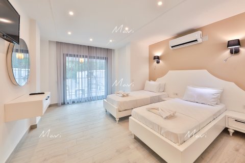4+1 Villa  i Kalkan, Antalya, Tyrkiet Nr. 145219 - 20