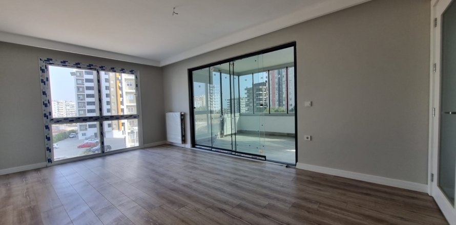 Квартира  3+1 в Мерсине, Турция №111391