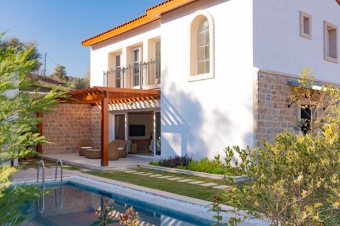 2+1 Villa  in Bodrum, Mugla, Türkei Nr. 131336 - 2