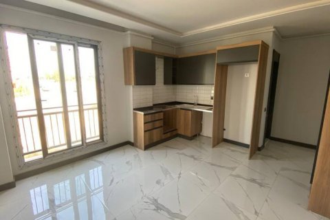 11+-9 Apartment in Mersin, Turkey No. 145274