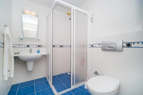 2+1 Lägenhet i Tosmur, Alanya, Antalya, Turkiet Nr. 113721 - 2