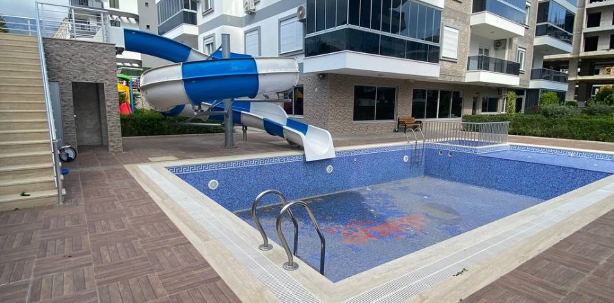 2+1 Lejlighed i Mahmutlar, Antalya, Tyrkiet Nr. 146857