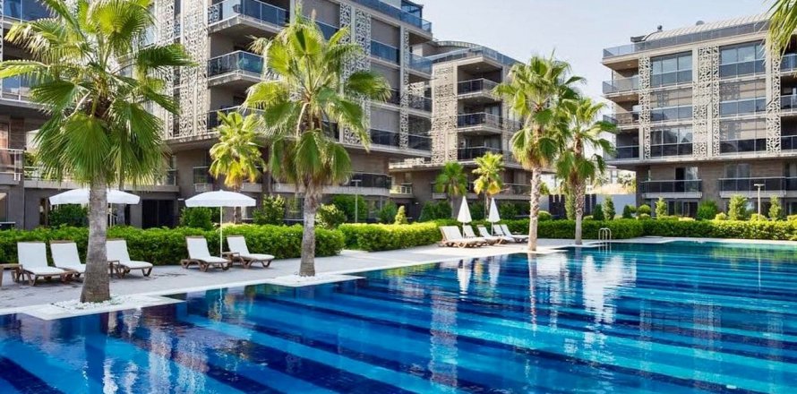 3+1 Wohnung in Konyaalti, Antalya, Türkei Nr. 112863