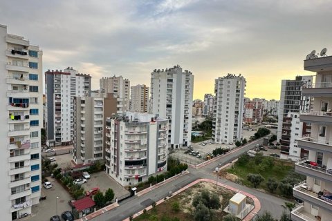 آپارتمان در  Mersin ، ترکیه 3 خوابه ، 180 متر مربع.  شماره 147246