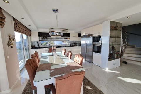 4+1 Villa  i Bektas, Alanya, Antalya, Turkiet Nr. 117452 - 11