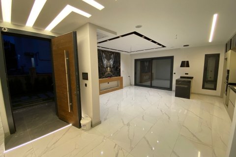 Villa for sale  in Kusadasi, Aydin, Turkey, 3 bedrooms, 250m2, No. 137142 – photo 21