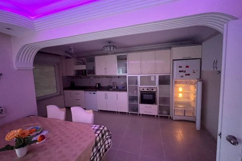 2+1 Lejlighed i Alanya, Antalya, Tyrkiet Nr. 113270 - 2