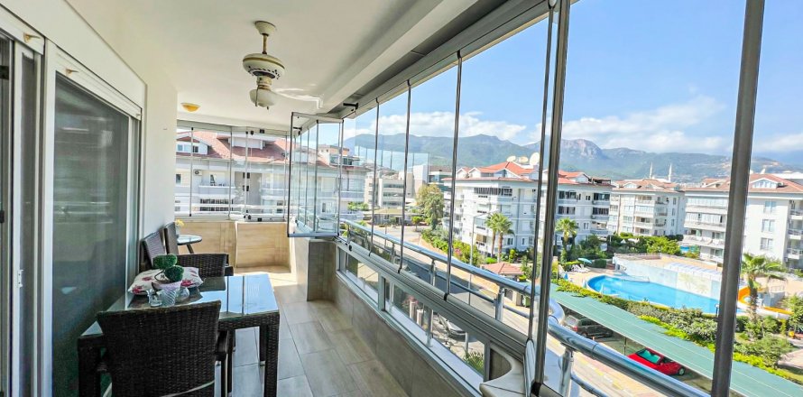 3+1 Takleilighet i Oba, Antalya, Tyrkia Nr. 136758