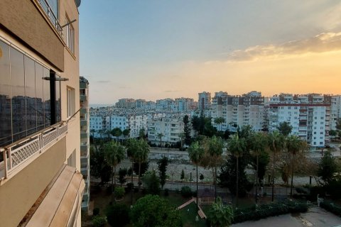 2+1 Wohnung  in Mersin, Türkei Nr. 144423