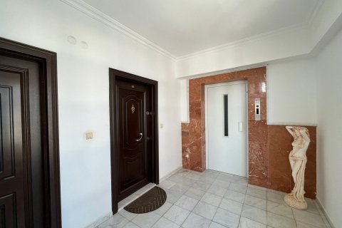 2+1 Lägenhet i Cikcilli, Antalya, Turkiet Nr. 133099 - 2