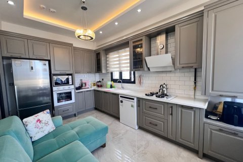 Apartment for sale  in Mezitli, Mersin, Turkey, 4 bedrooms, 150m2, No. 134964 – photo 4