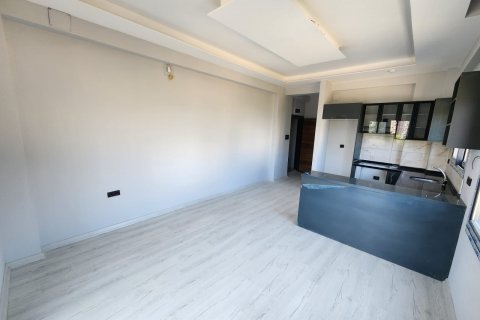 Квартира  1+1 в Мерсине, Турция №136213