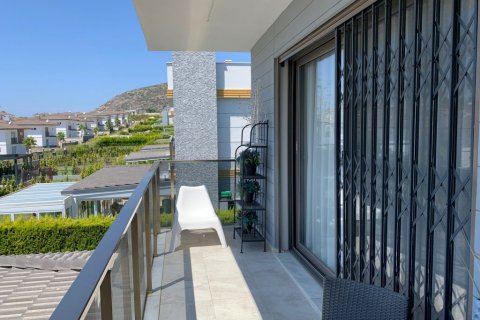 4+1 Villa  in Kusadasi, Aydin, Türkei Nr. 133320 - 11