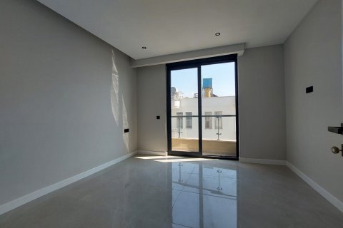 Apartment for sale  in Alanya, Antalya, Turkey, 1 bedroom, 60m2, No. 145961 – photo 10