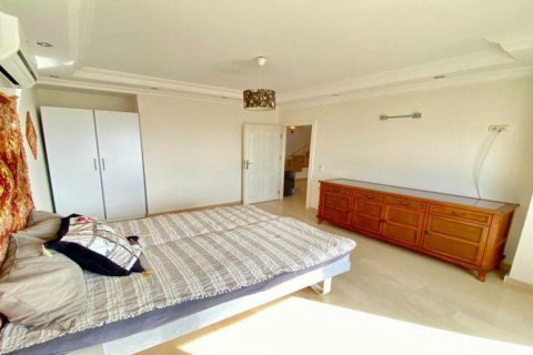 Penthouse for sale in Alanya, Antalya, Turkey, 3 bedrooms, 240m2, No. 117327 – photo 16