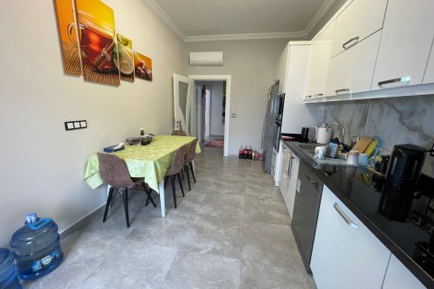 آپارتمان در  Alanya ، ترکیه 3 خوابه ، 180 متر مربع.  شماره 135084 - 15