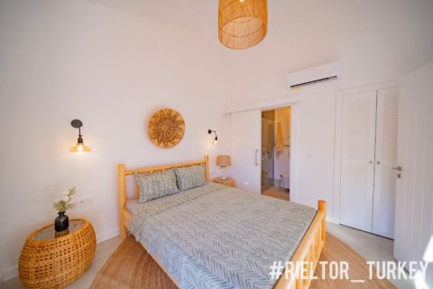 2+1 Villa  in Bodrum, Mugla, Türkei Nr. 131336 - 12