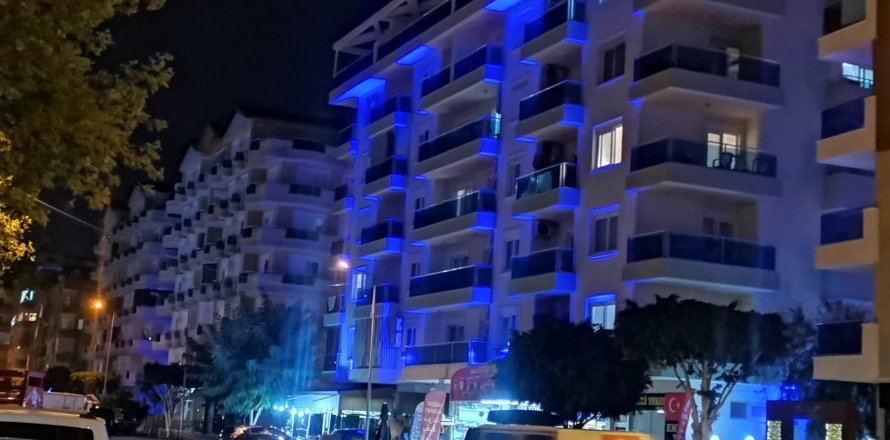 2+1 Wohnung  in Mahmutlar, Antalya, Türkei Nr. 116261