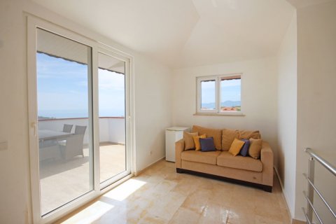 3+1 Villa  i Kargicak, Alanya, Antalya, Tyrkia Nr. 118072 - 16