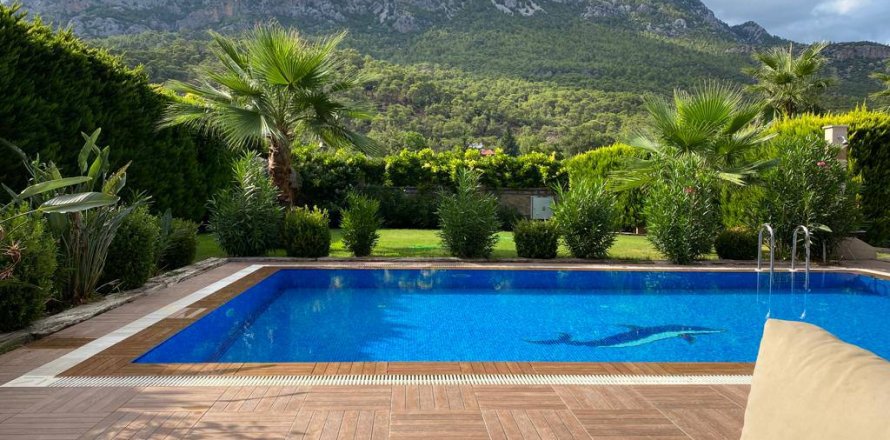 Villa 4+1 Kemer, Antalya, Türkiye №142049