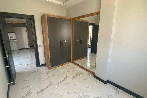 1+1 Apartment  in Mersin, Turkey No. 147576