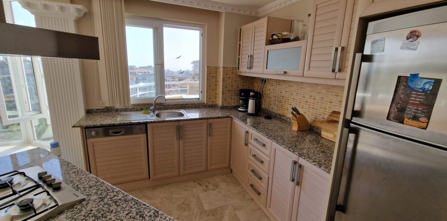 2+1 Lejlighed  i Cikcilli, Antalya, Tyrkiet Nr. 145400