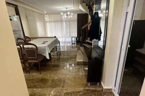 3+1 Lägenhet i Mersin, Turkiet Nr. 117437 - 2