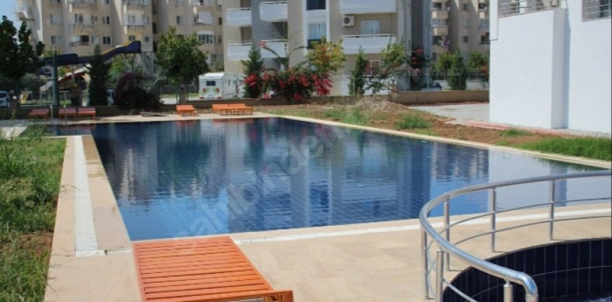 2+1 Lejlighed  i Mersin, Tyrkiet Nr. 136580
