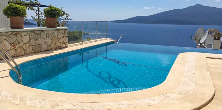 5+1 Villa  i Kalkan, Antalya, Tyrkiet Nr. 158704