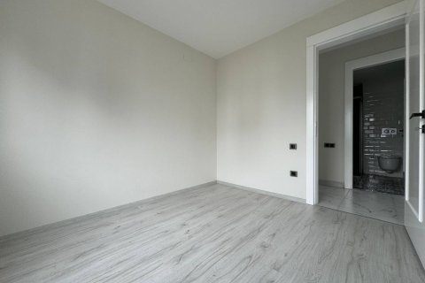 3+1 Wohnung in Mersin, Türkei Nr. 150371 - 8