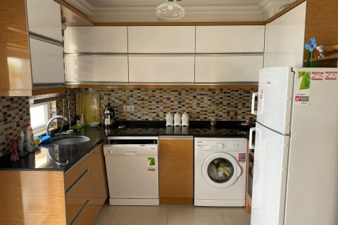 2+1 Lägenhet i Mahmutlar, Antalya, Turkiet Nr. 112728 - 3
