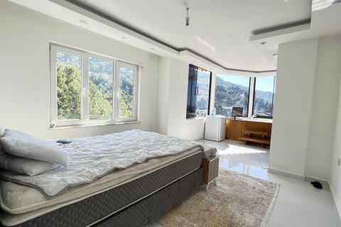 4+1 Villa  i Tepe, Alanya, Antalya, Tyrkiet Nr. 117048 - 11