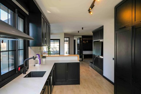 4+1 Villa i Izmir, Tyrkia Nr. 142368 - 15