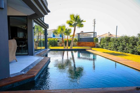 4+1 Villa i Izmir, Tyrkia Nr. 142368 - 22