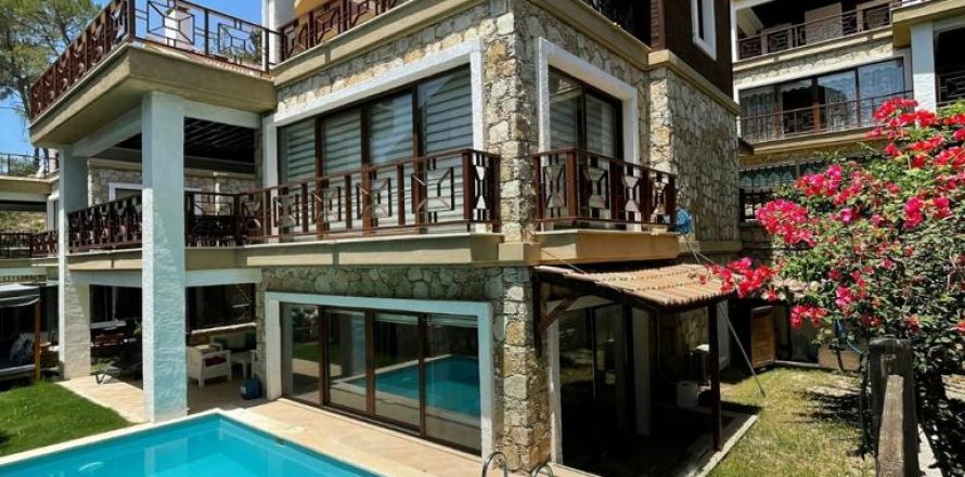 5+1 Villa i Gocek, Mugla, Tyrkia Nr. 134106