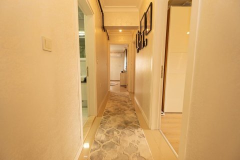 3+1 Leilighet i Izmir, Tyrkia Nr. 142929 - 10
