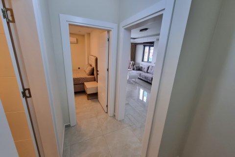 1+1 Lägenhet i Euro Residence 20, Mahmutlar, Antalya, Turkiet Nr. 120879 - 15